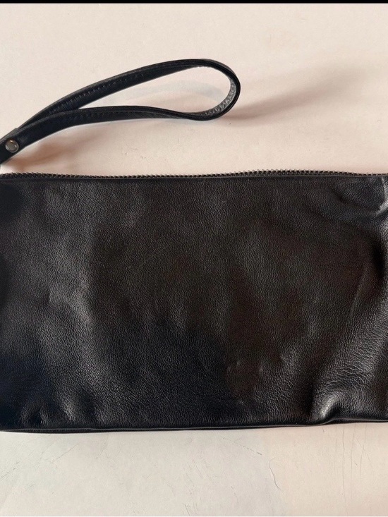 Rough & Tumble Handbags - Classic Black Leather Wristlet Clutch - Rough & Tumble